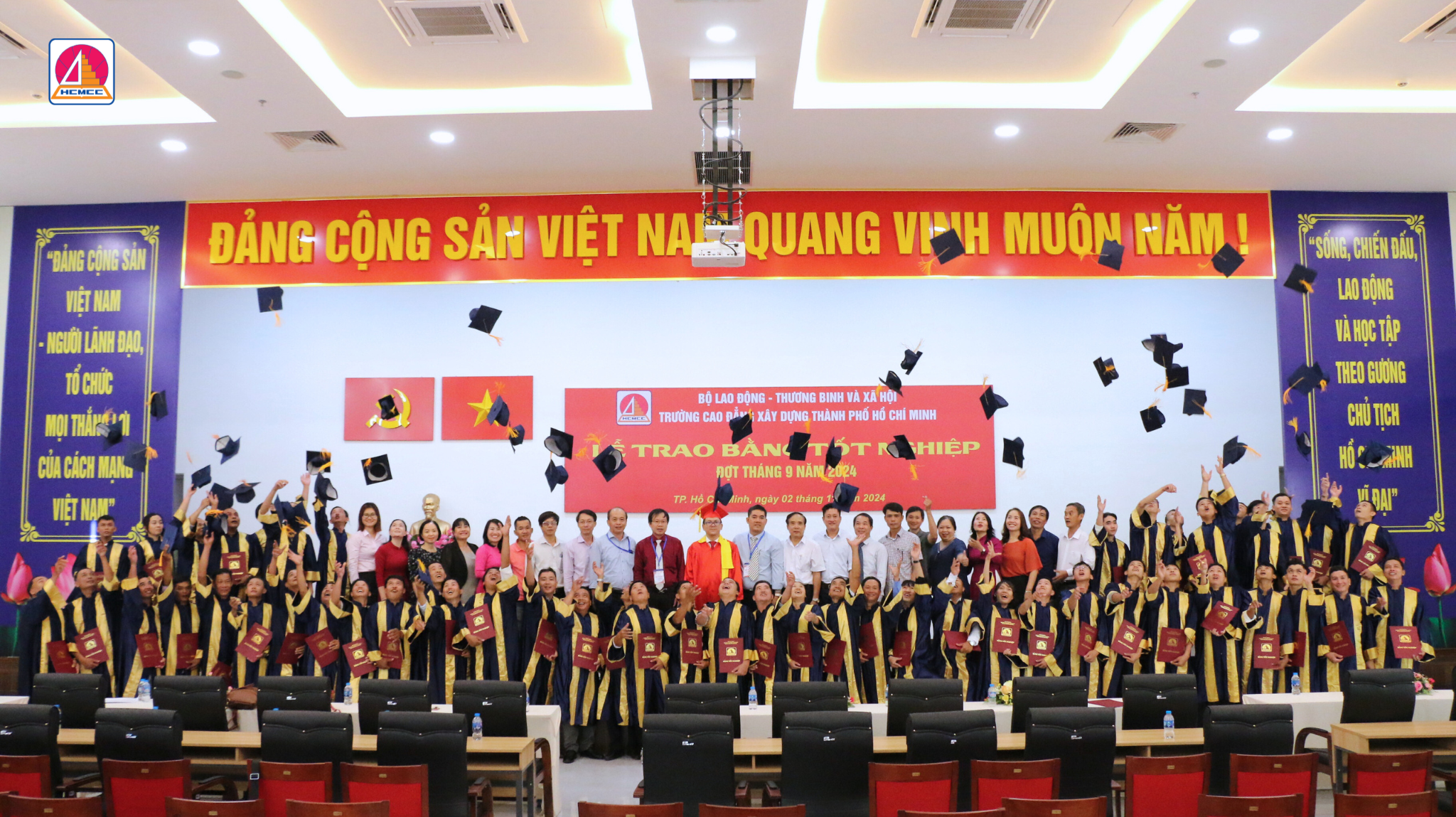 Lễ Trao Bằng Tốt Nghiệp Đợt Tháng 9 Năm 2024
